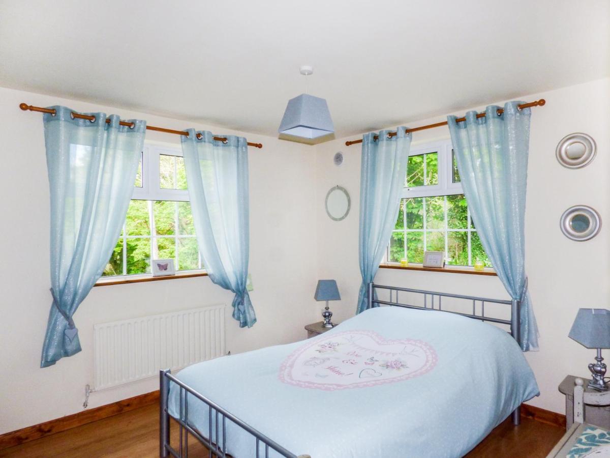 Berrylane Villa Енискорти Екстериор снимка